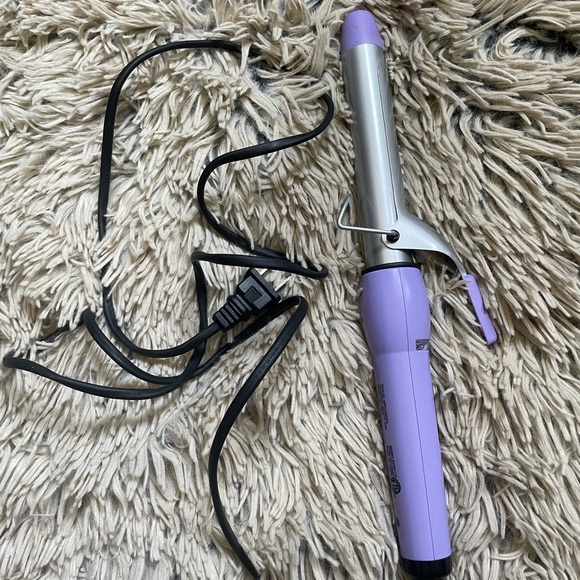 Revlon Wand Curler - Picture 1 of 5
